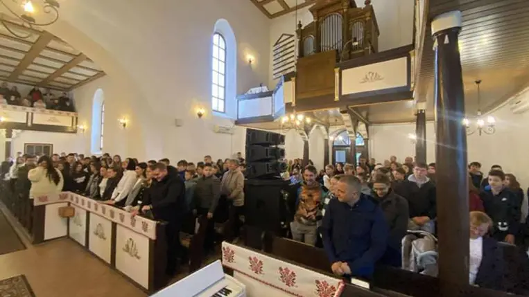 Őszi konfirmandus és ifjúsági találkozó Nagyberegen - Szolgálni fiatalként