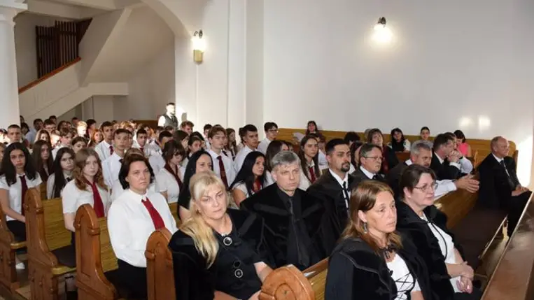 A KRE tanévnyitó istentiszteletén - Hit, elkötelezettség, közösségépítés. Fotó: Kárpátinfó/ Kovács Elemér