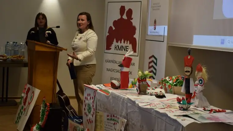 Március idusa a nagycsaládosoknál - Kiállítás, szereplés, díjátadás. Fotó: Kárpátinfó/ Kovács Erzsébet
