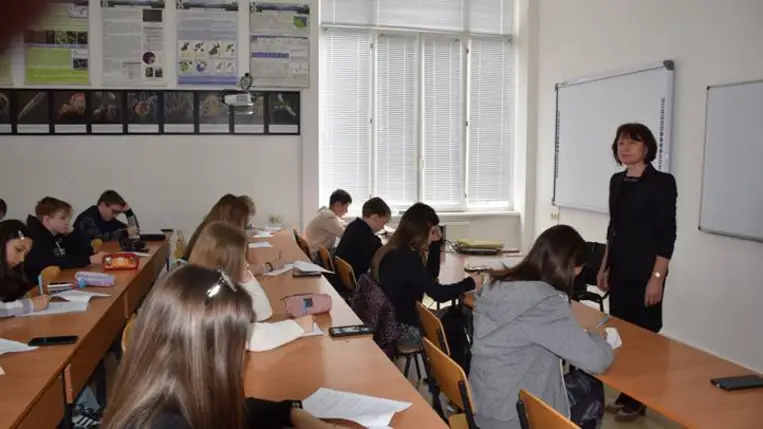 A KMPSZ nyelvhasználati és helyesírási vetélkedőin - Anyanyelvünk kiemelt szerepben. Fotó: Kárpátinfó/ Kovács Elemér