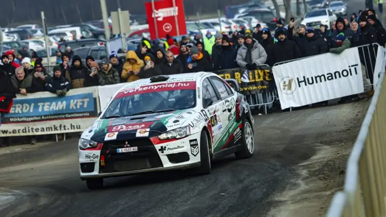 Kategóriagyőzelem a Szilveszter Ralin. Fotó: Hajóka SportFotó