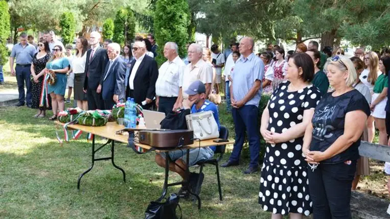 Nemzetalapításunkat ünnepelte Tiszacsomán a kárpátaljai magyarság - Vagyunk, akik voltunk, és leszünk, akik vagyunk!