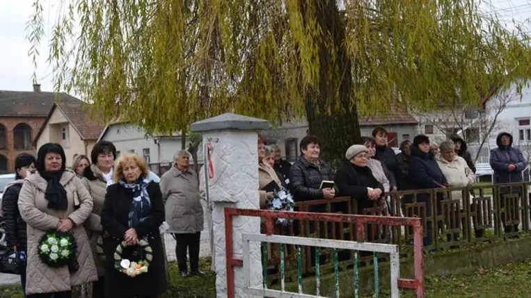 A kárpátaljai magyarok golgotájára emlékeztek Badalóban - A gyülekezetek pedig erősödtek a hitben…