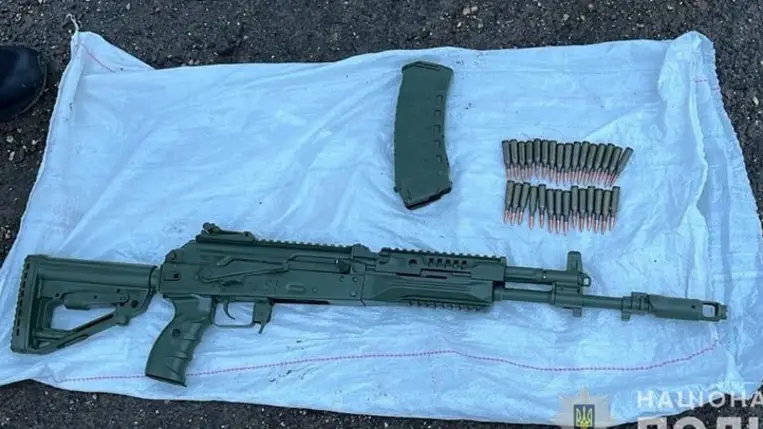 Kárpátalján a rendőrség két illegális fegyverellátási csatornát blokkolt – a szervezőket letartóztatták. Fotó: Nemzeti Rendőrség