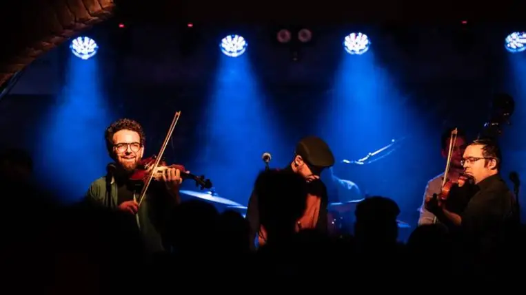 Révbe ért fesztivál - A XIV. Fonográf Fesztivál Komáromban. Fotó: Hagyományok Háza Hálózat