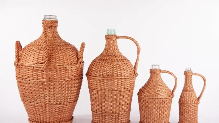 Korábbi Gránátalma-díjas alkotások. Fotó: Dusa Gábor