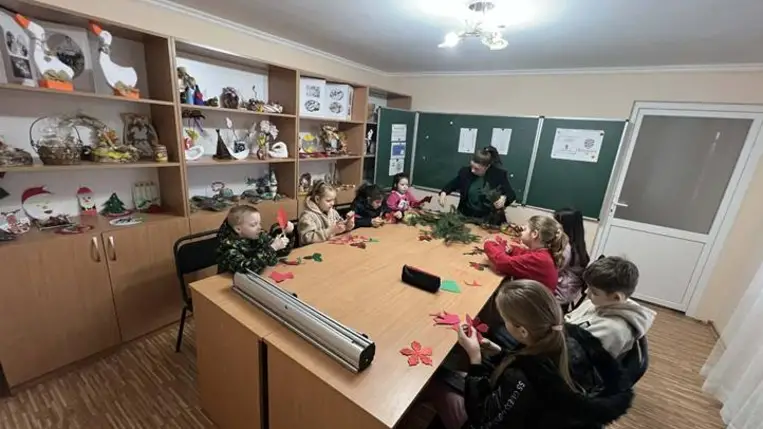 Adventi koszorúkészítés és mézeskalácssütés a Tulipán Tanodákban