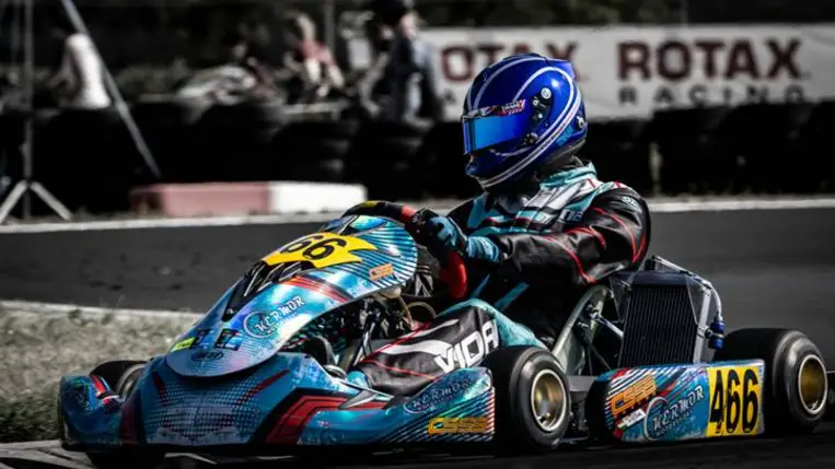Vida Beni ismét gokartban! Fotó: Hajóka SportFotó