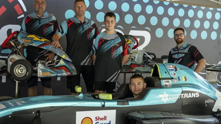Vida Beni ismét gokartban! Fotó: Hajóka SportFotó