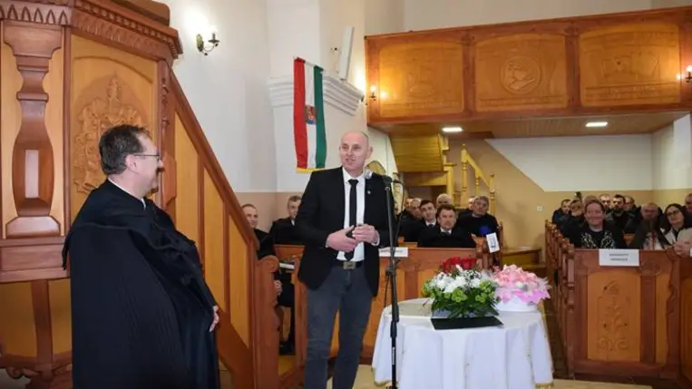 Hálaadás Tiszakeresztúrban húsz év áldásaiért - Hűség, összefogás, jövőépítés