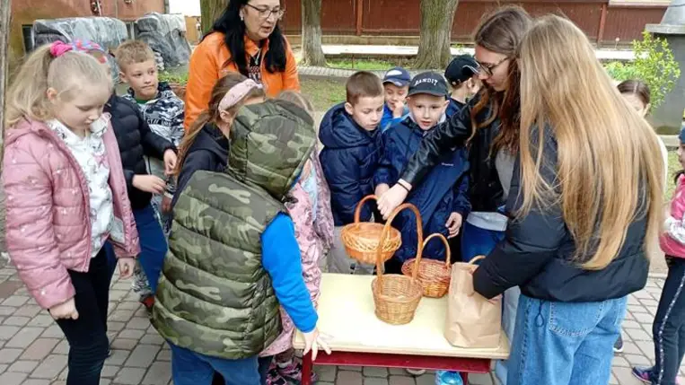 Európa-nap és „parasztolimpia” a Beregszászi Bethlen Gábor Líceumban - Határok nélkül, közösségben