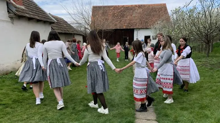 A Nagyberegi Tájházban a hagyomány tovább él - Megelevenedtek a húsvéti szokások