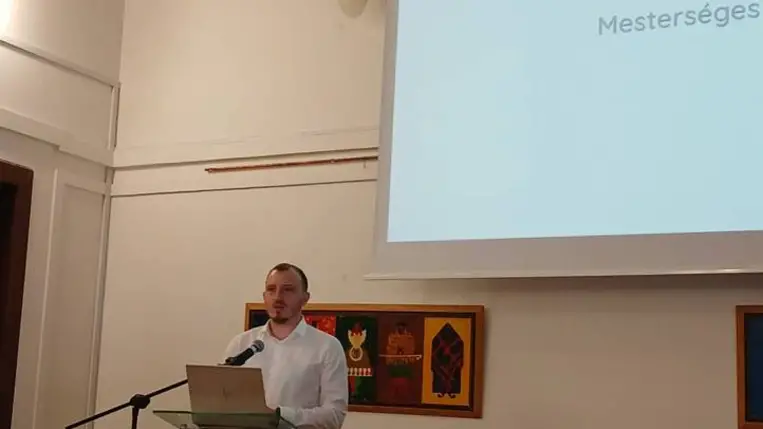 Óvodapedagógusok konferenciája a KMPSZ szervezésében - Képernyőkön innen, meséken túl – útkeresés az óvodai nevelésben