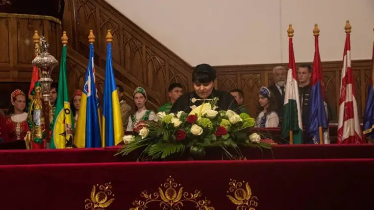 Diplomaátadó a II. Rákóczi Ferenc Kárpátaljai Magyar Egyetemen - A tudás a jövő záloga. Fotó: Kurmay Anita
