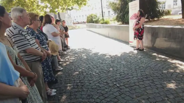 Győrffy Mária előtt tisztelgett a Kárpátaljai Rózsahölgyek Társasága - Rózsába zárt emlékezet