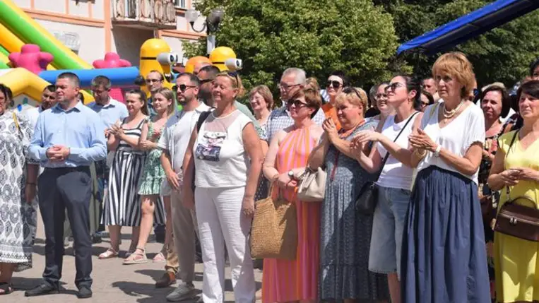 Háromnapos jótékonysági vásár Beregszászon - Közösség, nyitott szív, szolidaritás