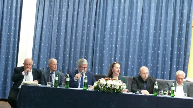 A KMKSZ tisztújító közgyűlésén: újraválasztották Brenzovics Lászlót - Hűség, kitartás, szolidaritás