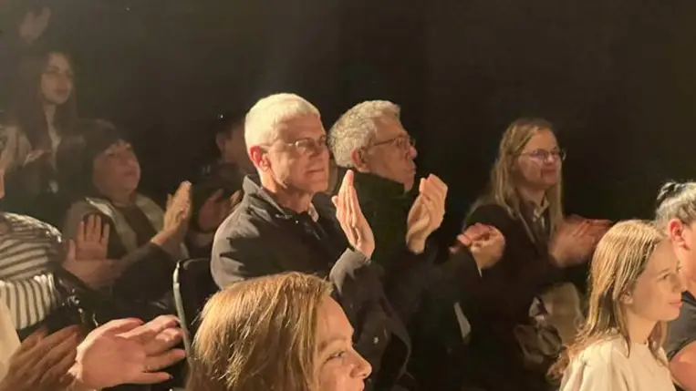 Derű a háború árnyékában – évadnyitó ősbemutató a beregszászi színházban - Ádám és Éva naplója a Házasság hete jegyében