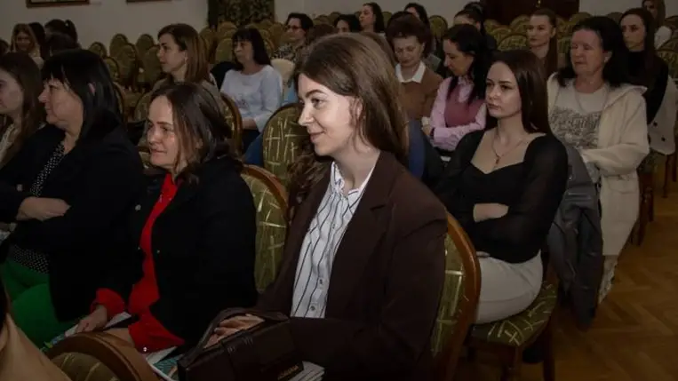 Óvodapedagógusok konferenciája a KMPSZ szervezésében - Képernyőkön innen, meséken túl – útkeresés az óvodai nevelésben