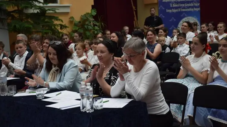 A Dunán innen, Tiszán túl tehetségkutató kárpátaljai elődöntőjén - Fiataljaink a magyarság aranytartaléka