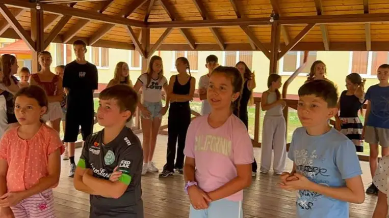 A KMPSZ Keresztyén Balázs Olvasótáborában - Mesék, könyvek, közösség