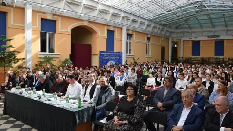 Lezajlott a kárpátaljai népzenei és néptánc tehetségkutató döntője - Tiszta forrásból „szól a fülemüle”