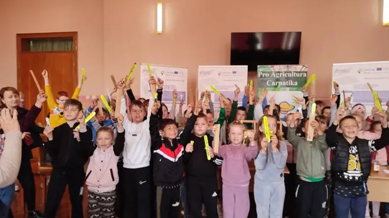 Egy nemzetközi pályázat kárpátaljai tapasztalatai  - Határon átnyúló kézműves és gasztronómiai örökség