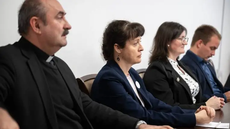 A kárpátaljai reformátusoknál járt a Zsinati Hivatal küldöttsége. Fotó: Somorjai Balázs