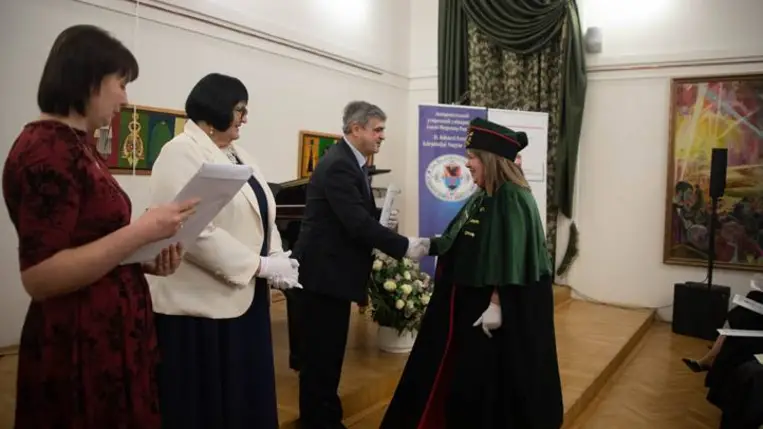 Újabb mérföldkő a Rákóczi Egyetem életében: egyetemi szintű diplomákat adtak át  - „Csak az erős közösségek képesek nehéz időben is építkezni”