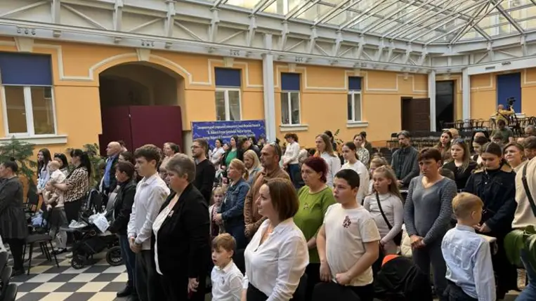 A KMNE alkotói pályázatának díjátadó ünnepségén - Tisztelet a bátraknak