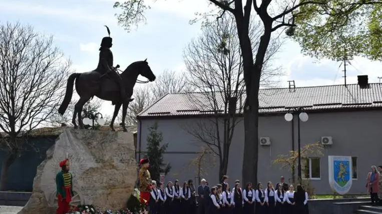 A Rákóczi Egyetem új szimbólumainak avatóünnepségén - Megmaradásunk, a magyar jövő szigete