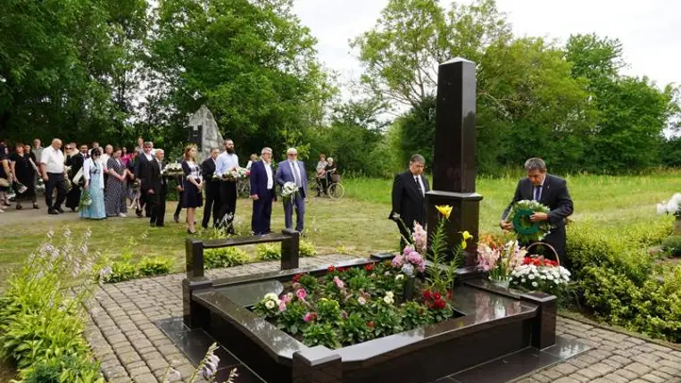 Szülőházán emléktáblát avattak dr. Soós Kálmán tiszteletére - A közösségért végzett munka maradandó