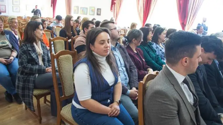Sajtótájékoztató a beregszászi Rákóczi Egyetemen - Digitális megújulás. Fotó: kme.org.ua