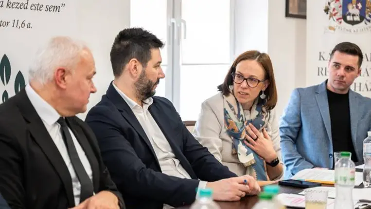 A kárpátaljai reformátusoknál járt a Zsinati Hivatal küldöttsége. Fotó: Somorjai Balázs