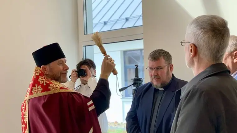 A nemzetközi összefogás újabb eredménye Beregszászon - Átadták a Szociális Központ első ütemben felújított részlegét