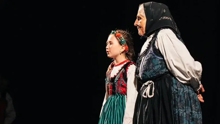 Kallós Zoltán kincsei - Emlékműsor a Kincses városban. Fotó: Erdélyi Hagyományok Háza