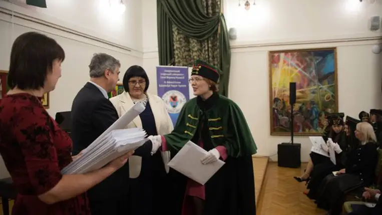 Újabb mérföldkő a Rákóczi Egyetem életében: egyetemi szintű diplomákat adtak át  - „Csak az erős közösségek képesek nehéz időben is építkezni”