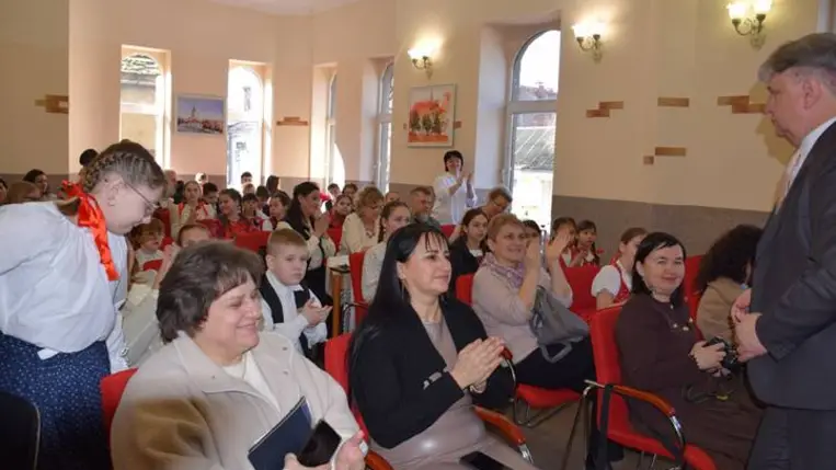 „Pacsirta” magyar népdaléneklési verseny Beregszászban - A dal nemzedékeket és népeket köt össze