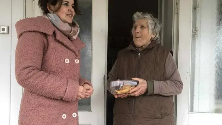 Jótékonysági fánksütés Somban - Hagyomány, közösség és gondoskodás