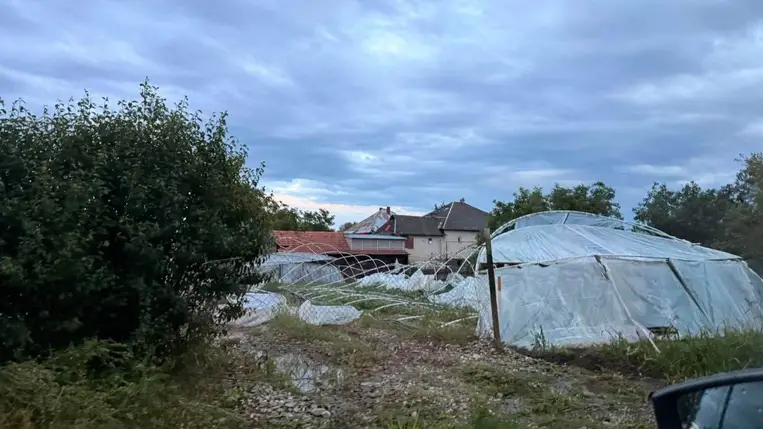 Kárpátalja 102 településén szünetel az áramszolgáltatás a hétfői vihar következtében
