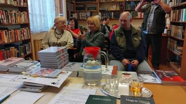 Áprilisi Mitracsek Presszó Rákospalotán