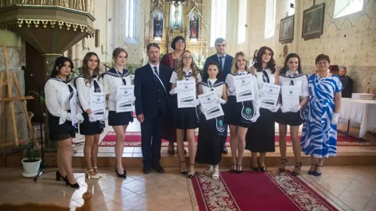 Diplomaátadó a Rákóczi Egyetem Felsőfokú Szakképzési Intézetében - Szakmai tudás, emberség, felelősség és hit. Fotó: Kurmay Anita