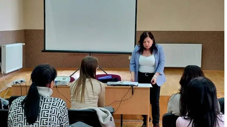 Módszertani szeminárium – tréning a magyar tannyelvű oktatási intézmények idegen nyelv tanárainak -  „A gamifikáció (játékosítás) módszerének használata az idegen nyelvek tanításában”