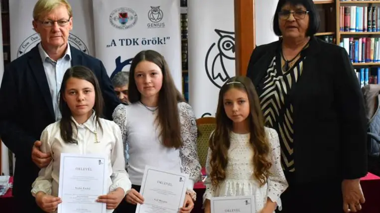Ösztöndíjban részesültek a "GENIUS" Tehetségpontok diákjai