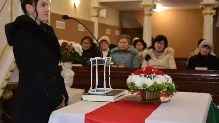 A 203 éve született költőre emlékeztek Badalóban - Petőfi örök