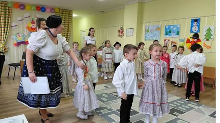 Gamifikáció az óvodai nevelésben – módszertani szeminárium a Frangepán gimnázium bázisóvodájában - „Még nem tanítunk játékosan – hanem játékkal tanítunk”