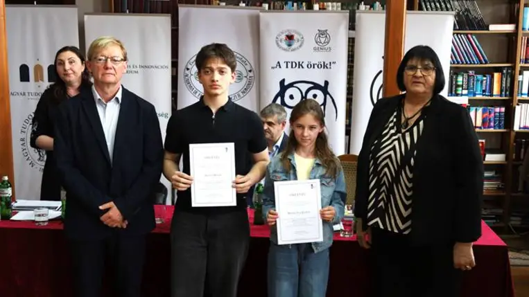 Ösztöndíjban részesültek a "GENIUS" Tehetségpontok diákjai