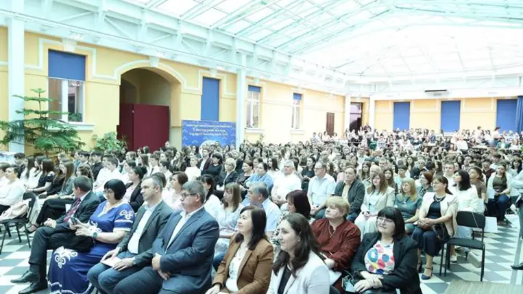 Lezajlott a 15. Kárpátaljai Tehetségnap a „GENIUS” JA szervezésében