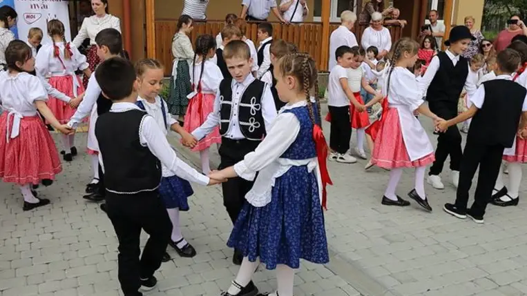 A Tulipán Tanoda Magyar Népművészeti Iskola ünnepi zárókoncertjein - Az összetartozás ereje