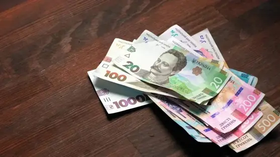 Postai dolgozó költött el 170 ezer hrivnya nyugdíjpénzt online kaszinóban Kárpátalján. Illusztráció